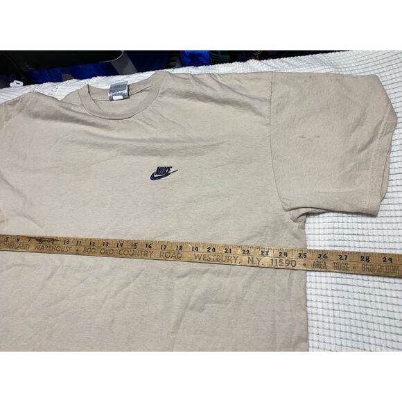 Vintage Nike Gray Tag Cream/Light Tan Essential Shirt Y2K Mini Swoosh Men SZ XXL - Picture 3 of 8